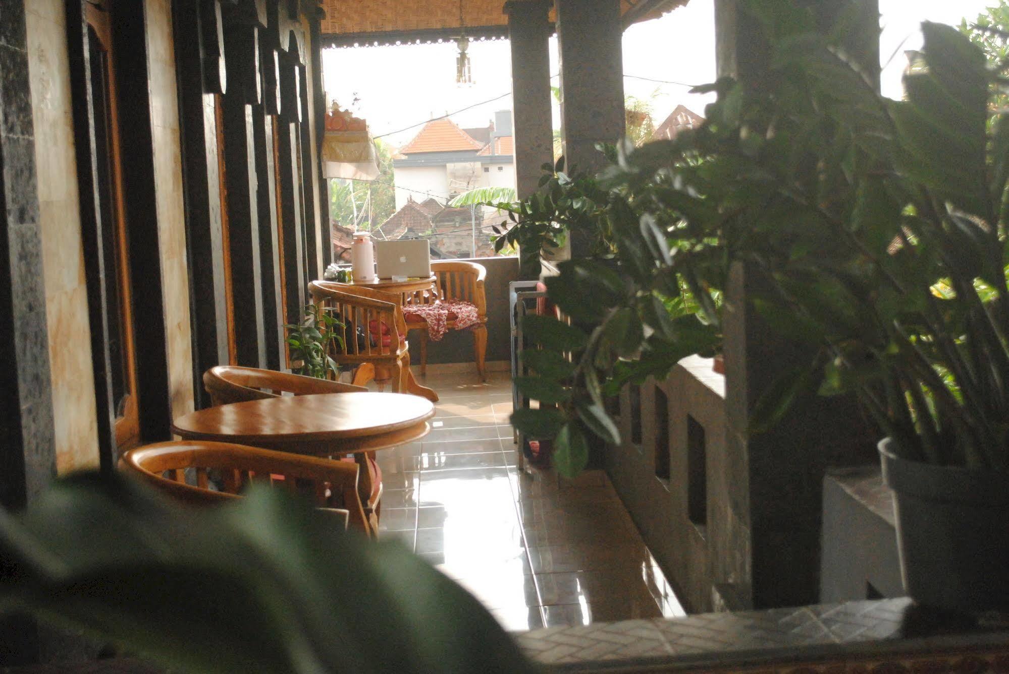 Jangkrik Homestay Ubud  Bagian luar foto